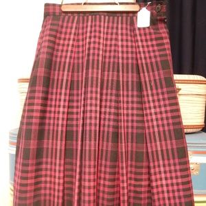 1970s PROPHECY PINK BLACK CHECK PLEATED WOOL SKIRT